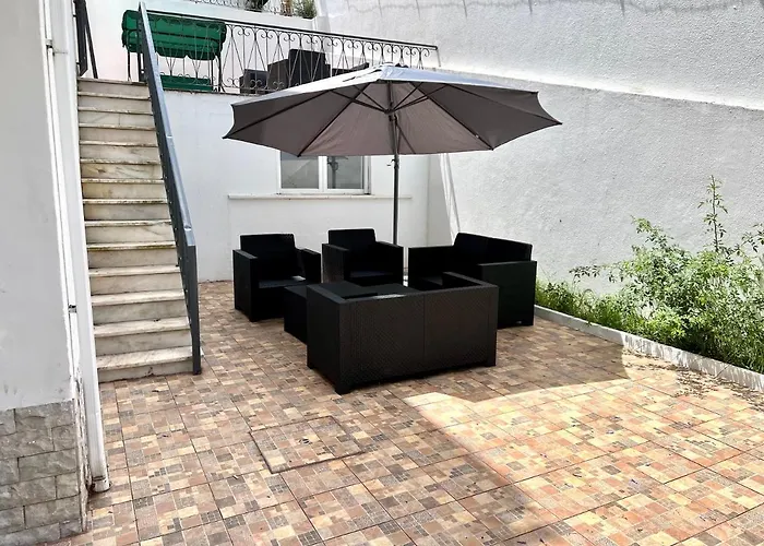 Private 9 - Double Bedroom With Private Bathroom & Terrace בית הארחה *